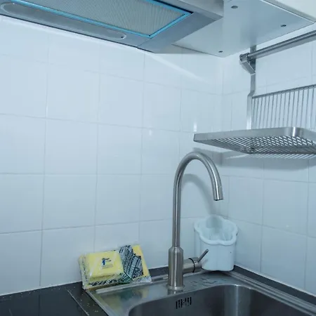 Portugal Here I - Alfama Lisboa