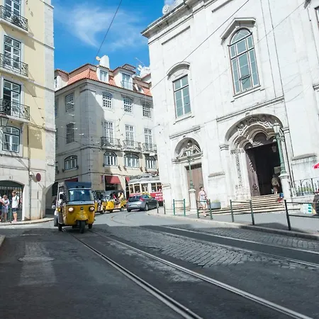 Portugal Here I - Alfama Apartment